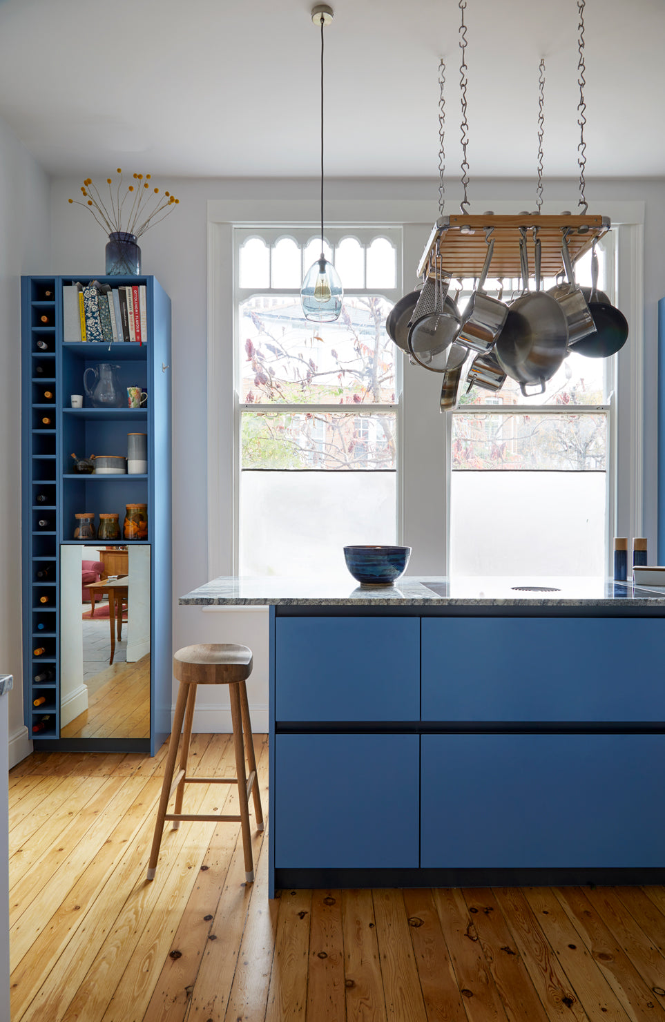 London Kitchen Supply Store,
Luxury kitchen supplier London,
Complete Kitchen,
Kitchen Design Services,
Design Your kitchen Project
European-made kitchen cabinets,
UGUISU Kitchen supplier,